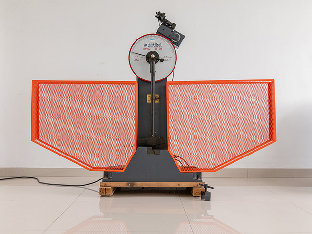 材料冲击试验机